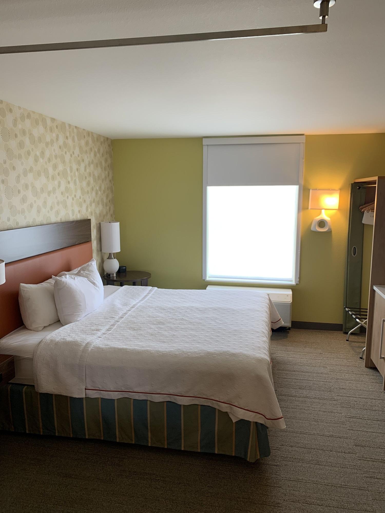 Home2 Suites By Hilton Rapid City Exterior photo