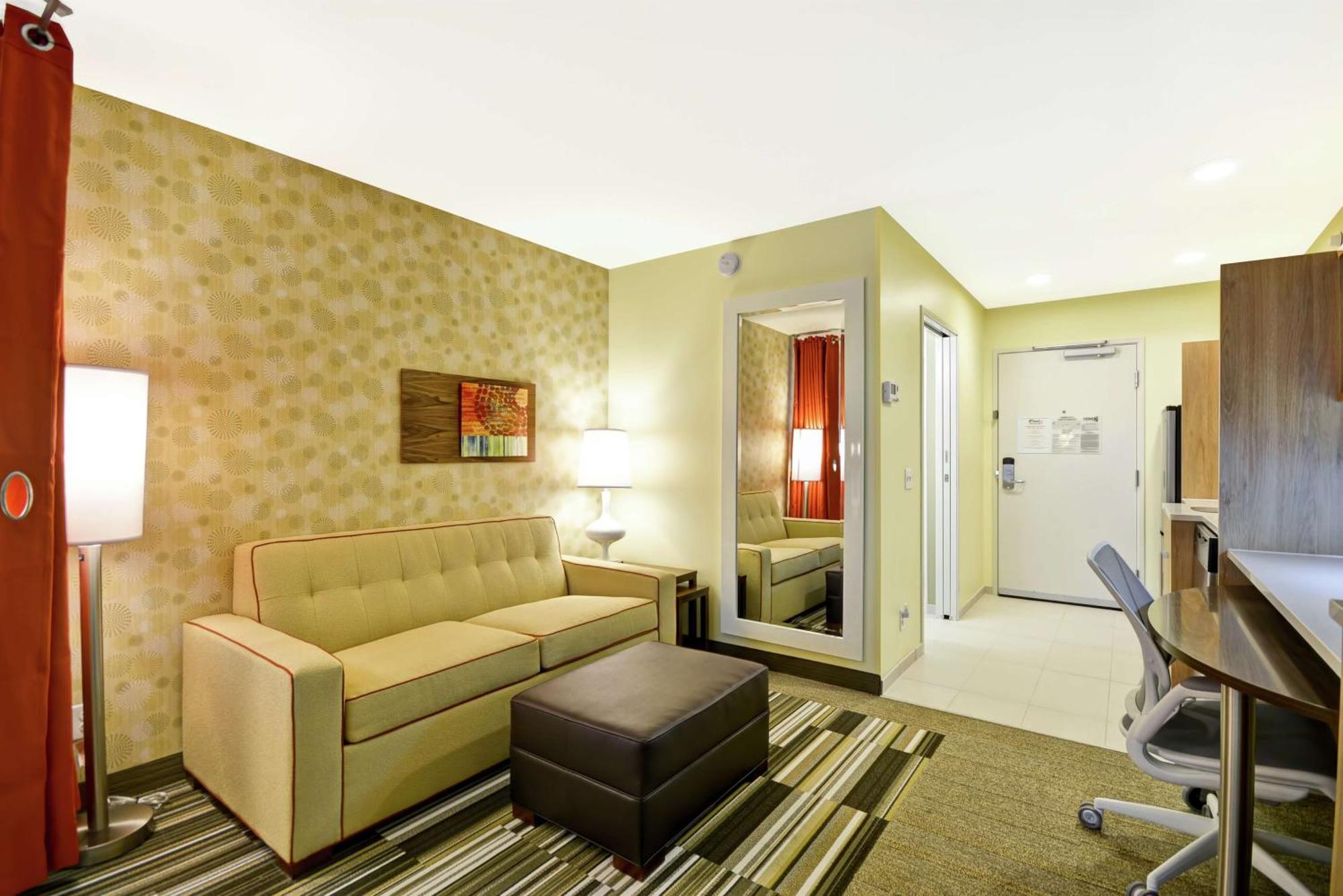Home2 Suites By Hilton Rapid City Exterior photo