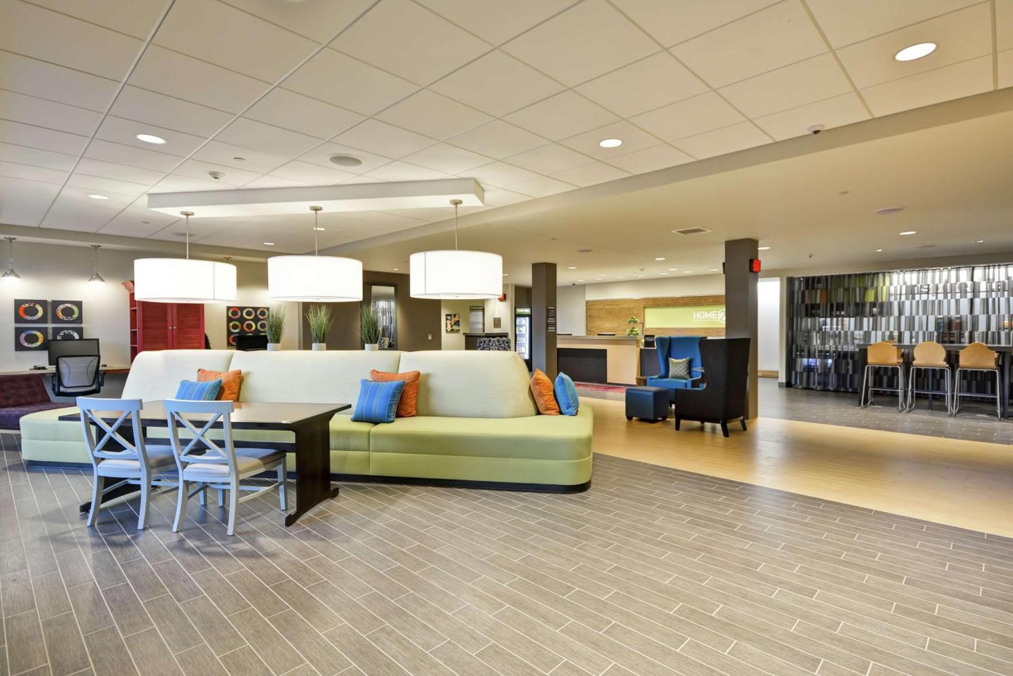 Home2 Suites By Hilton Rapid City Exterior photo